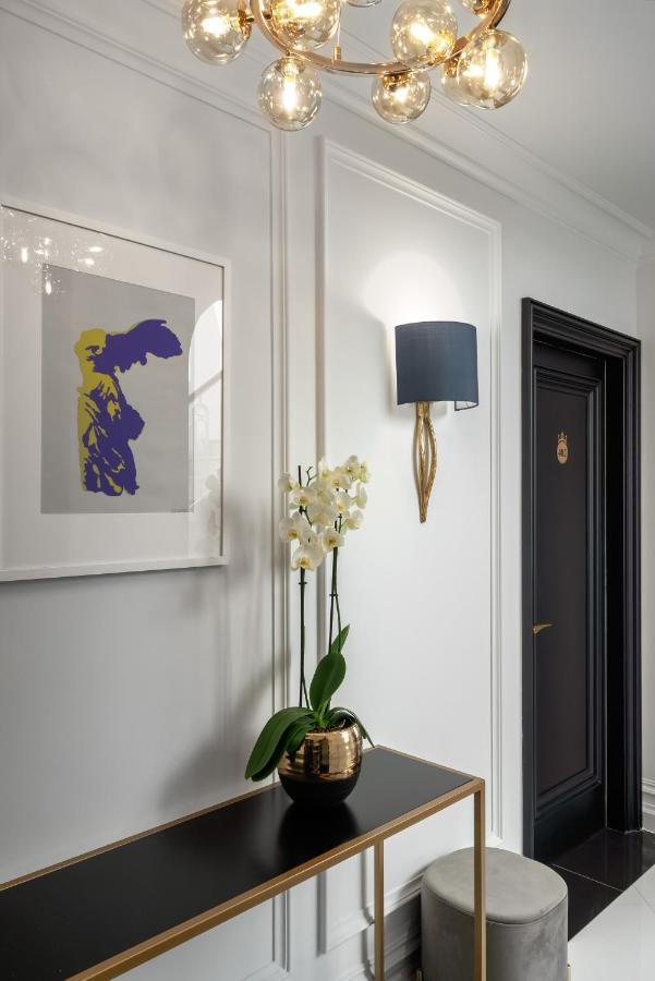 Praxitelous Luxury Suites Atény Exteriér fotografie