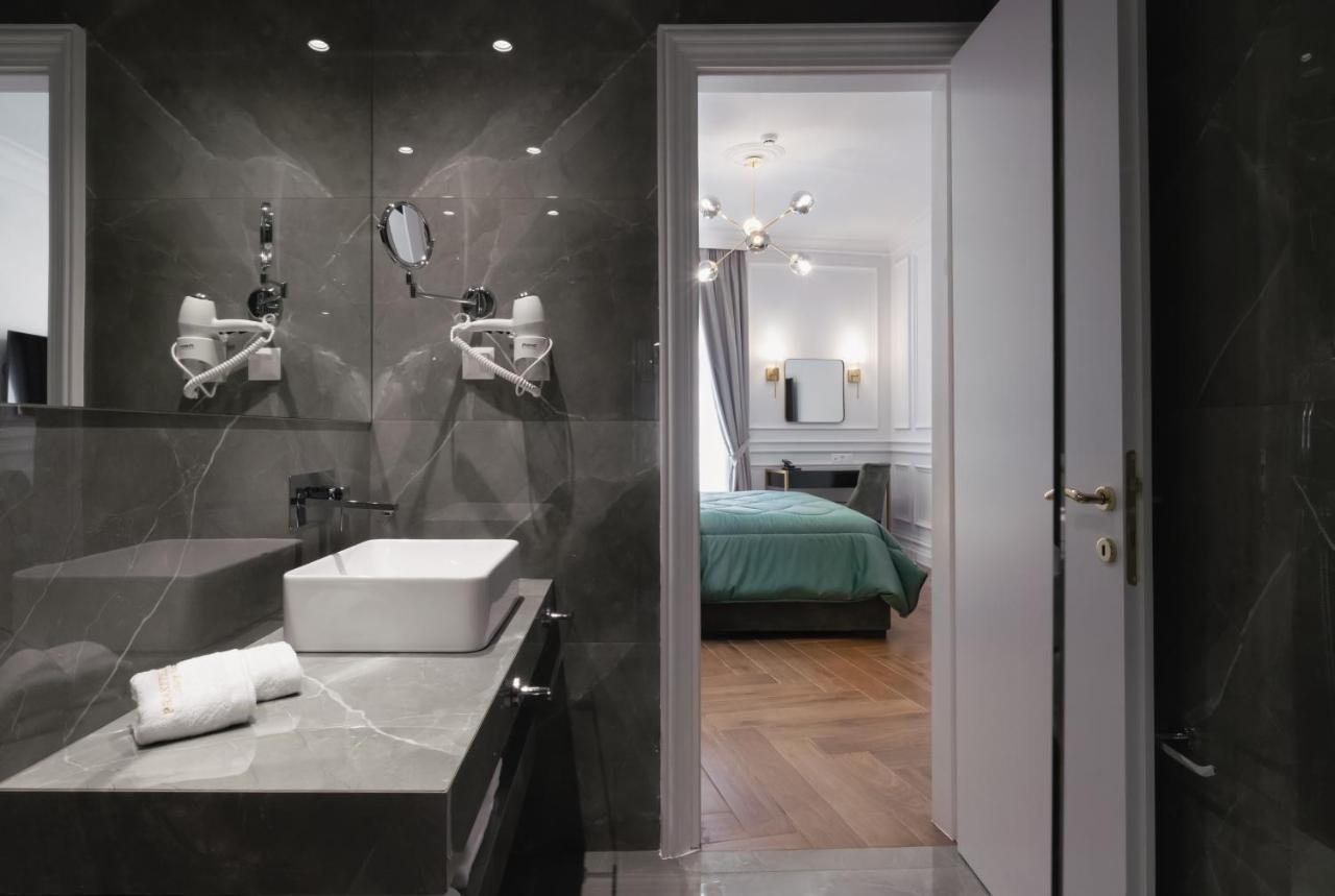 Praxitelous Luxury Suites Atény Exteriér fotografie